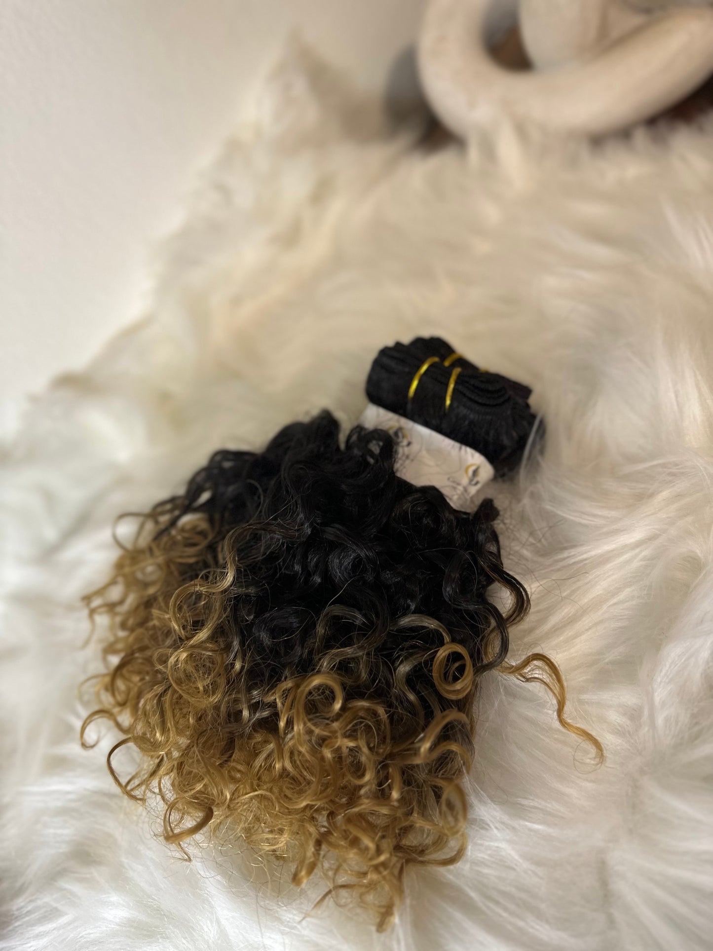 GRACEFULLY HER TWO TONE DEEP CURLY PREMIUM QUALITY FIBER HAIR BUNDLE